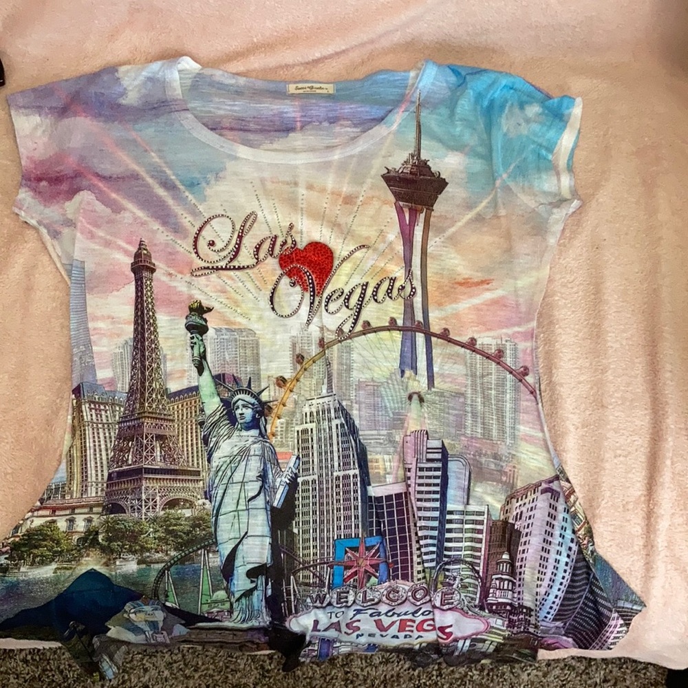 T-Shirt